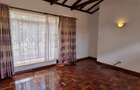 4 Bed Townhouse with En Suite in Lavington - 6