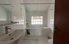 5 Bed Apartment with En Suite in Kileleshwa - 13