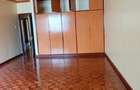 5 Bed Townhouse with En Suite at Lavington - 11
