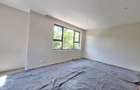 5 Bed Townhouse with En Suite at Lavington - 11
