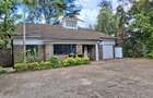 4 Bed Townhouse with En Suite in Lavington - 1