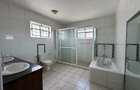 3 Bed Apartment with En Suite in Rhapta Road - 13