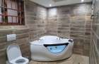 6 Bed House with En Suite in Kyuna - 13