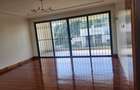 6 Bed Villa with En Suite at Loresho - 10