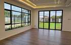 5 Bed Villa with En Suite in Lavington - 11