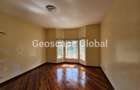 5 Bed House with En Suite in Runda - 3
