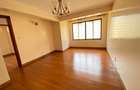 5 Bed Townhouse with En Suite in Lavington - 13