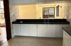 5 Bed Villa with En Suite at Lavington - 6