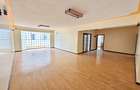 4 Bed Apartment with En Suite in Lavington - 1