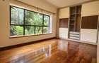 5 Bed Townhouse with En Suite in Kileleshwa - 6