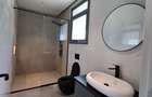 5 Bed Townhouse with En Suite in Lavington - 16