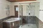4 Bed Townhouse with En Suite at Lavington - 11