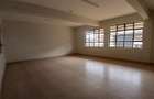 6,000 ft² Warehouse with Parking in Ruiru - 5