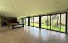 5 Bed Townhouse with En Suite at Westlands - 2