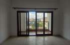 3 Bed Apartment with En Suite at Parklands - 9