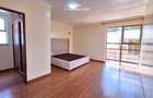 5 Bed Townhouse with En Suite at Lavington - 11