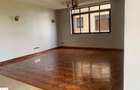 Serviced 4 Bed Apartment with En Suite at Riverside Drive - 6