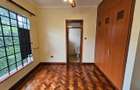 4 Bed House with En Suite in Kiambu Road - 11