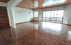 3 Bed Apartment with En Suite in Brookside - 3