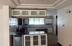 5 Bed Townhouse with En Suite in Lavington - 18