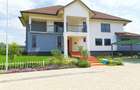 4 Bed House with En Suite in Runda - 1