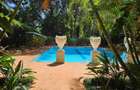 3 Bed Apartment in Riverside - 1