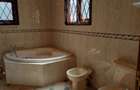 4 Bed Apartment with En Suite in Kilimani - 11