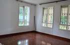 4 Bed House with En Suite at Hill View - 19