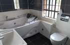 4 Bed House with En Suite in Runda - 9