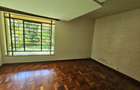 5 Bed Townhouse with En Suite in Kitisuru - 13