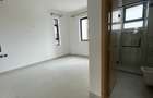 2 Bed Apartment with En Suite in Brookside - 5