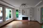 4 Bed Townhouse with En Suite in Riverside - 3