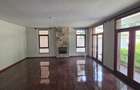 5 Bed Villa with En Suite in Lavington - 6