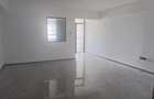 1 Bed Apartment with Gym in Kilimani - 2