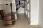 4 Bed Apartment with En Suite at Parklands - 17
