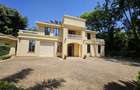 5 Bed Townhouse with En Suite in Gigiri - 17