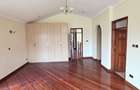 5 Bed Townhouse with En Suite at Karen Miotoni - 11