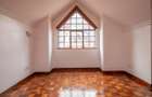 5 Bed Villa with En Suite in Lavington - 4