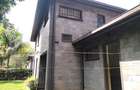 4 Bed Townhouse with En Suite in Spring Valley - 9