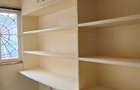 5 Bed House with En Suite at Redhill Road - 5