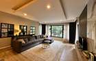 Serviced 2 Bed Apartment with En Suite in Lavington - 10