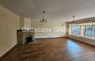 5 Bed House with En Suite in Rosslyn - 6