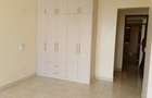 1 Bed Apartment with En Suite at 3Rd Avanue - 5