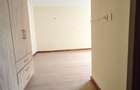 4 Bed Apartment with En Suite at Parklands - 15
