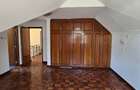 5 Bed Townhouse with En Suite in Lavington - 9