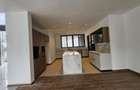 5 Bed Villa with En Suite in Nyari - 5