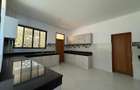 4 Bed Apartment with En Suite in Nyali Area - 2