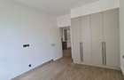 3 Bed Apartment with En Suite at Riverside Drive - 13