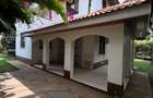 4 Bed Villa with En Suite in Lavington - 1
