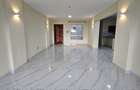 4 Bed Apartment with En Suite in Parklands - 7